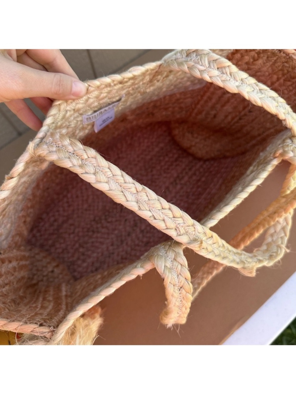 Shiraleah Chiara Ombré Jute Tote Bag Fringe Beach Cruise Pink Coral Peach NWOT - Picture 3 of 7